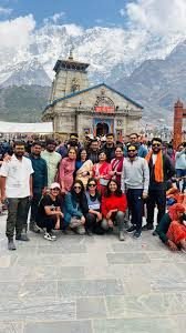 Group photo at Kedarnath temple